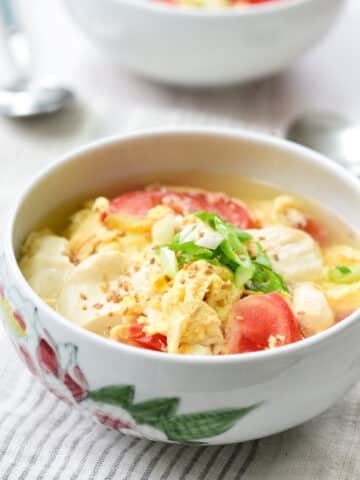 Sundubu egg soup with tomato and cabbage